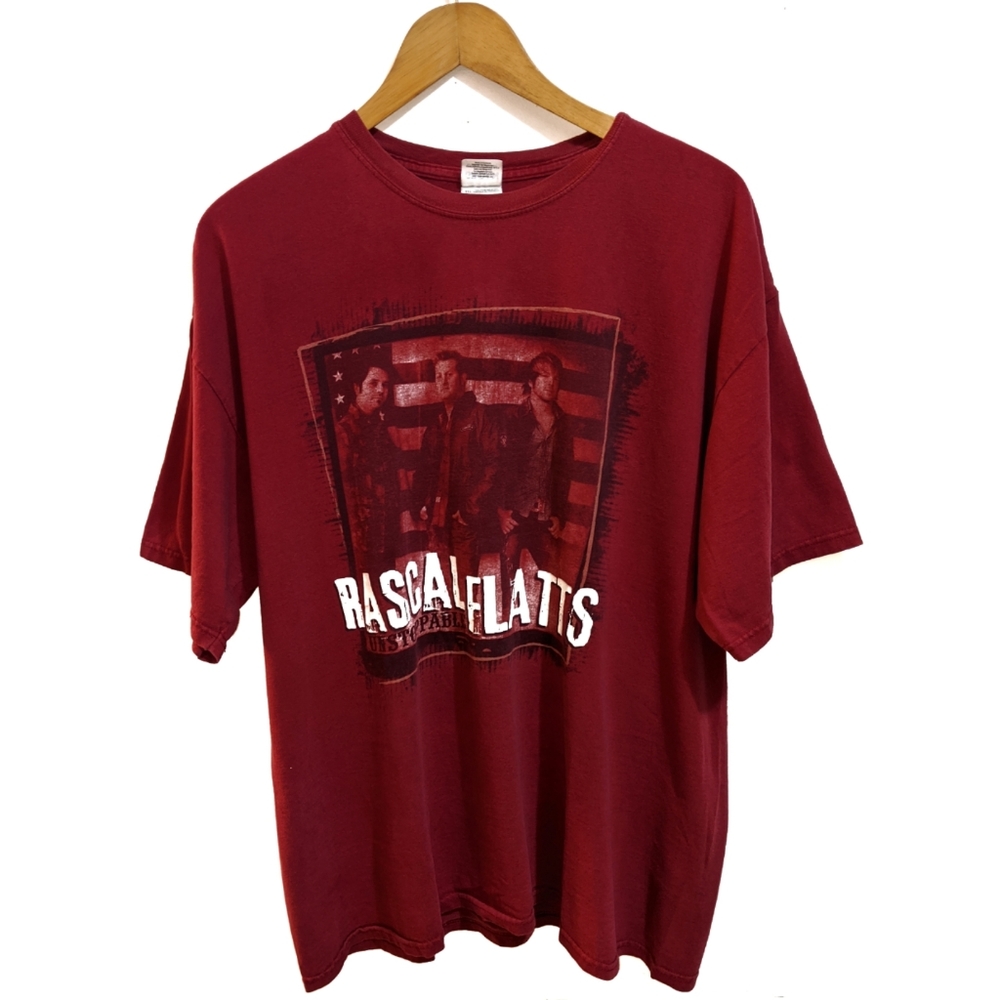 Rascal Flatts red t shirt size XL